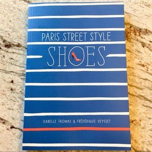 Paris Street Style Accents - Paris Street Style (3) Paris Street Style Accents - Paris Street Style (3)